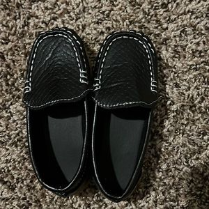 Size 7 toddler loafers